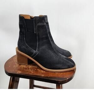 Femme Right Bank‎ Shoe Co. Boots Black Suede Ankle Boots Size 8.5 Made In Italy
